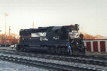 7082b.gif (10764 bytes)